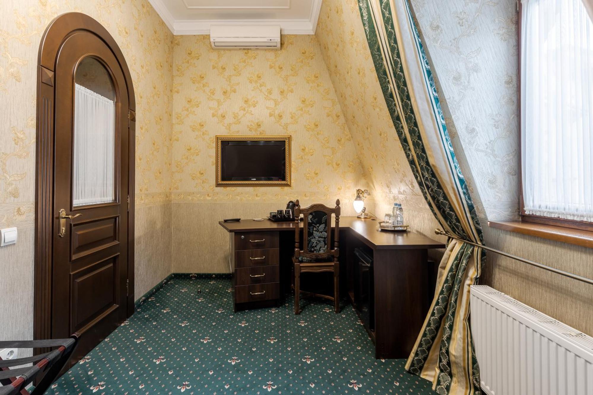 Luxury Boutique Andreevskiy Lemberg Exterior foto