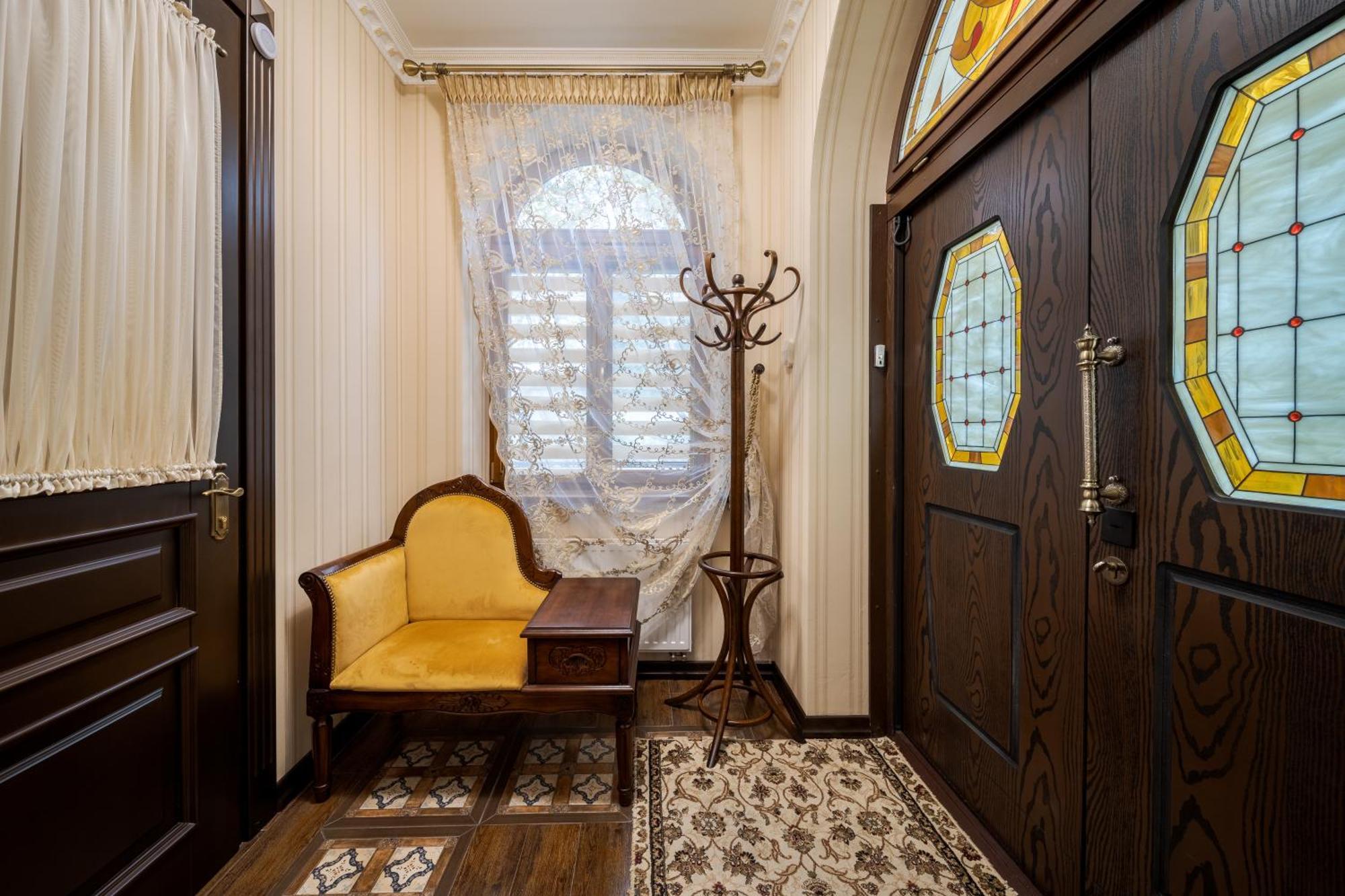 Luxury Boutique Andreevskiy Lemberg Exterior foto
