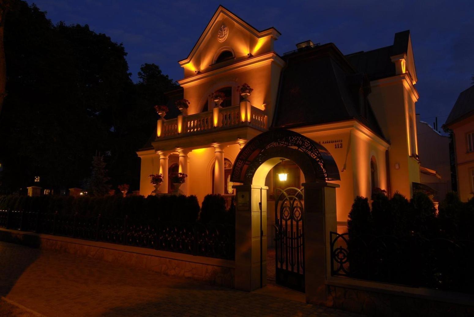 Luxury Boutique Andreevskiy Lemberg Exterior foto