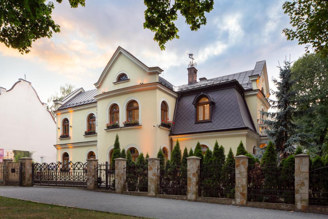 Luxury Boutique Andreevskiy Lemberg Exterior foto